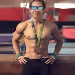 Meet your Posher, Posh